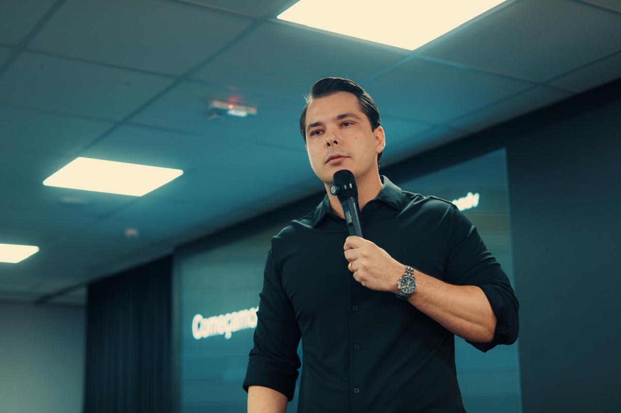 Thiago Costa — Advogado Imobiliário